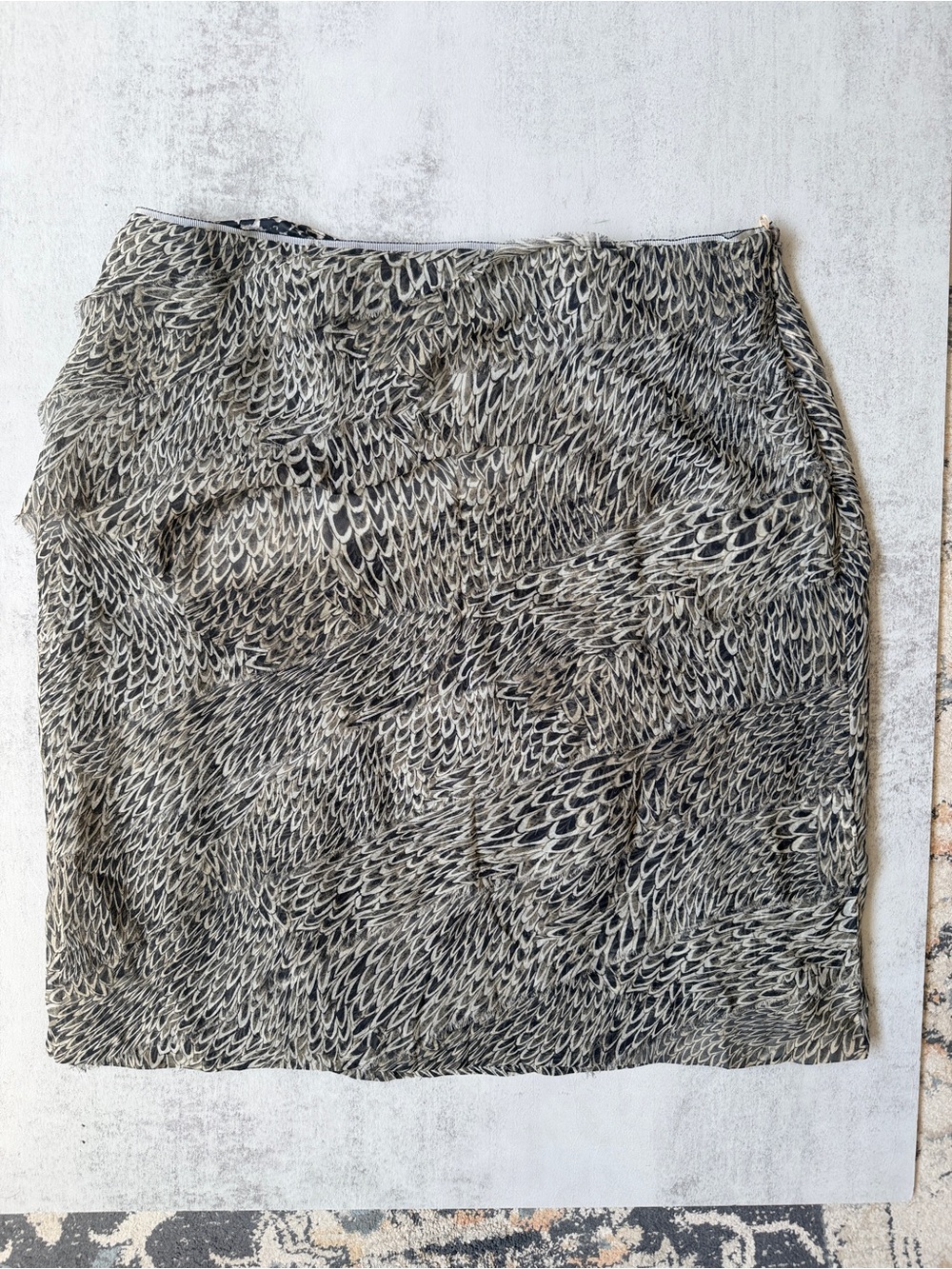 MARCCAIN Women's silk Black and Cream Patterned Skirt size 6